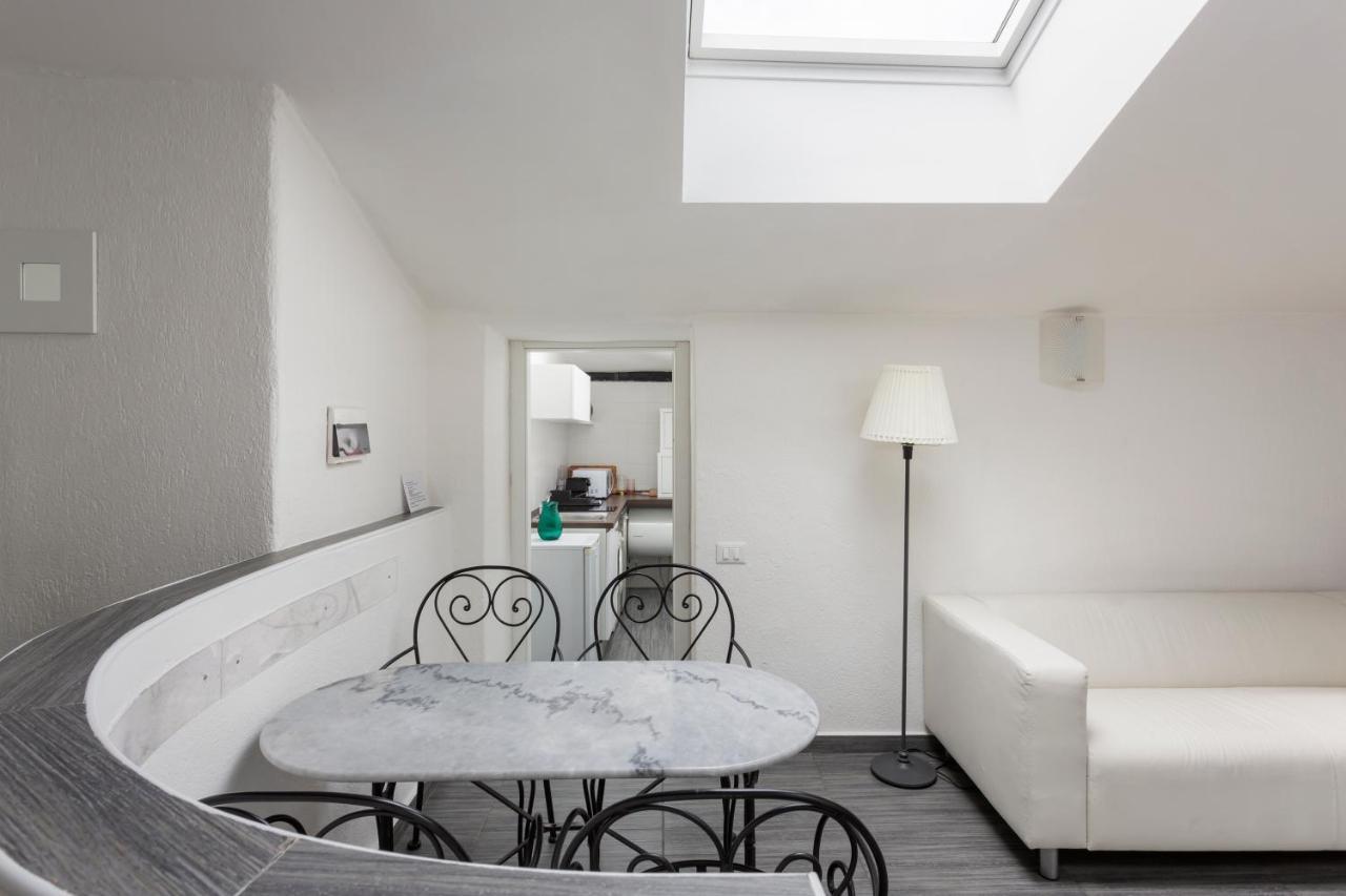 2 Bedroom 2 Bathroom Apt - Duomo 1 Milano Exterior foto